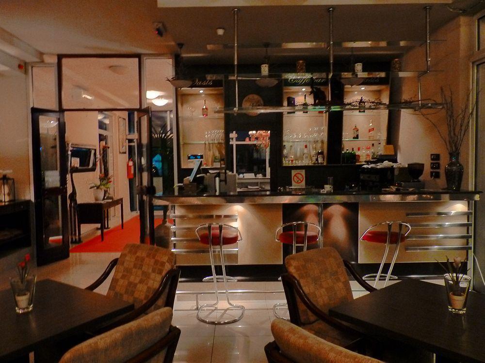 Garni Hotel Oasis Belgrade Exterior photo