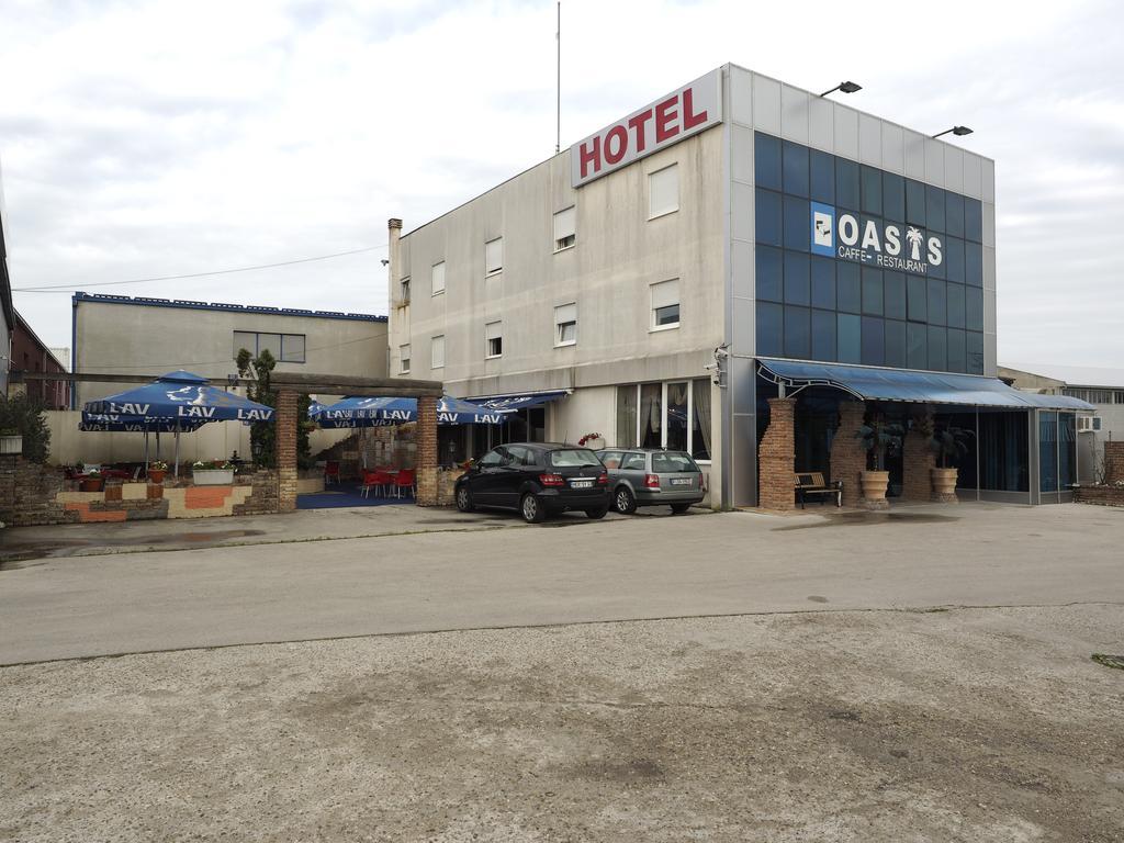 Garni Hotel Oasis Belgrade Exterior photo