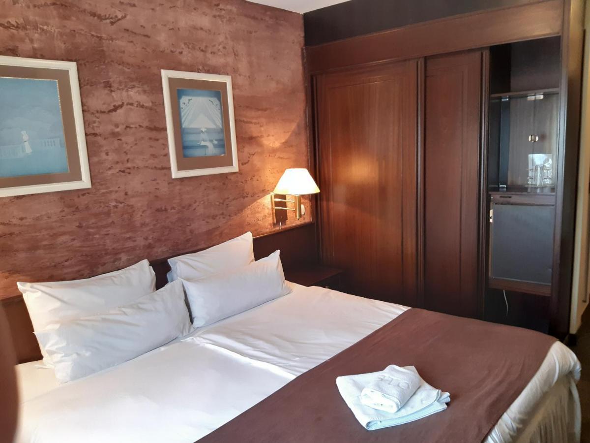 Garni Hotel Oasis Belgrade Exterior photo